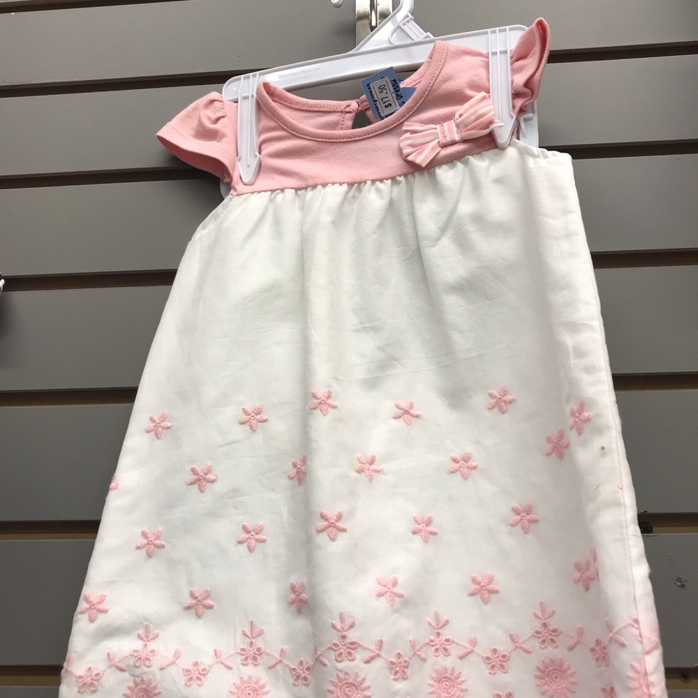 Dress - Picture 7 of 8
